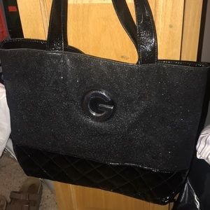 Guess tote